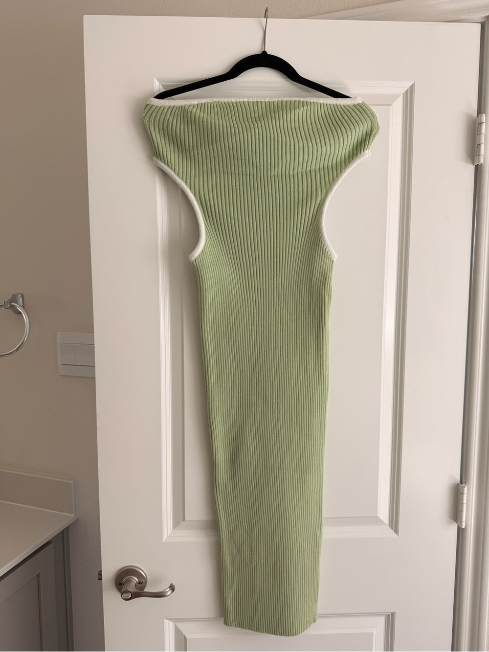 Ribbed Light Green Bodycon Midi Dress with White Trim